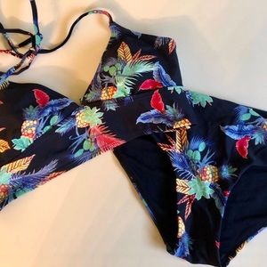 Gap 2-piece Bikini XS Tropical Print